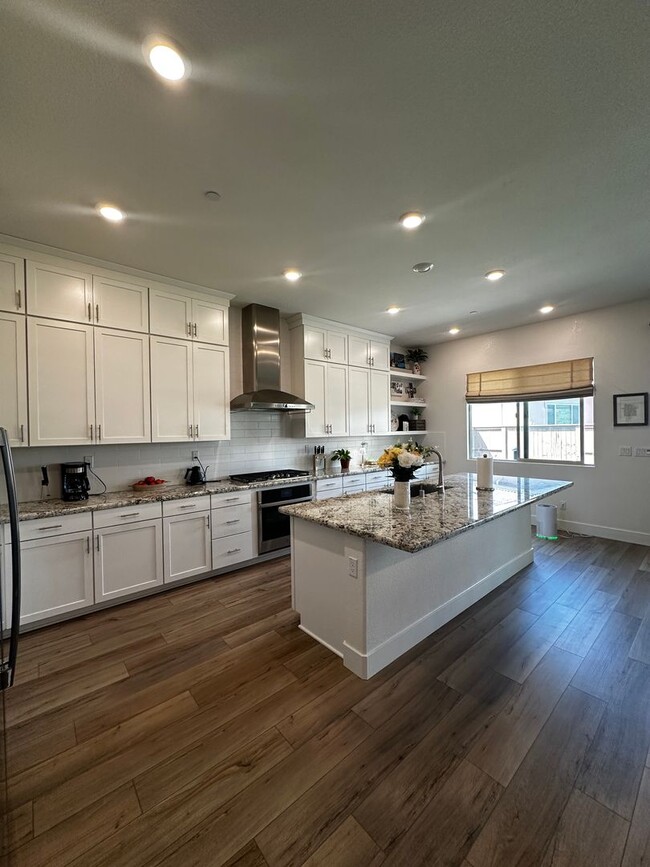 Building Photo - Single-story home in Spring Lake