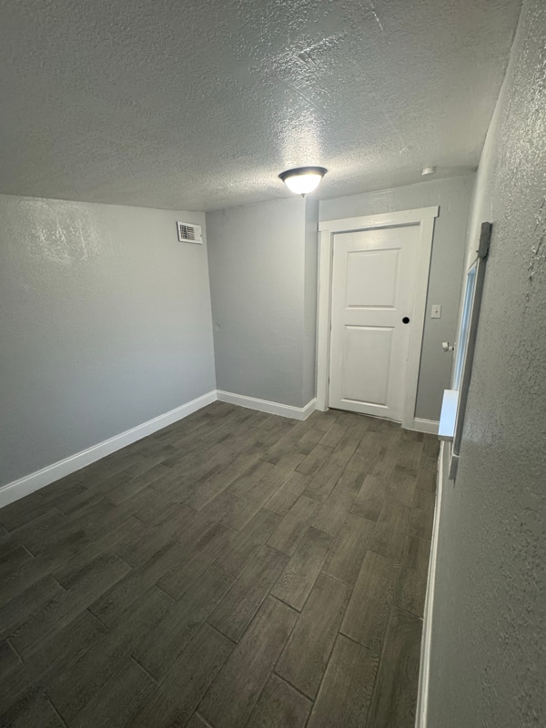 Building Photo - 9402 N 16th St