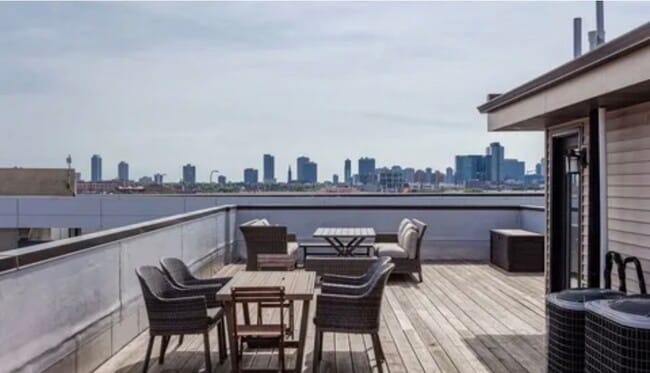 Building Photo - 1618 N Bosworth Ave