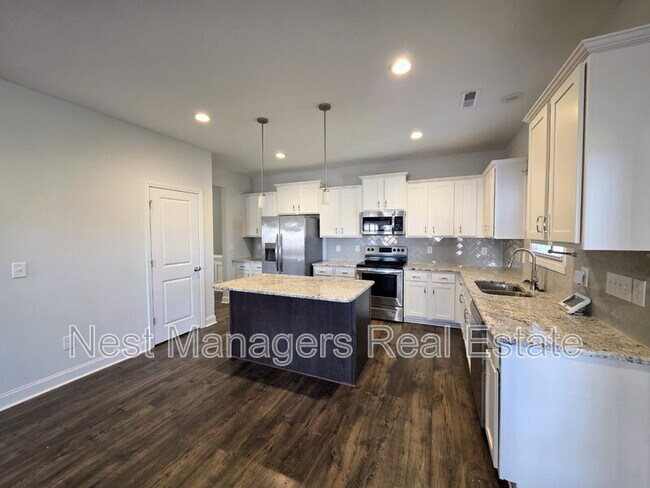 Building Photo - 7850 Rufus Johnson Rd