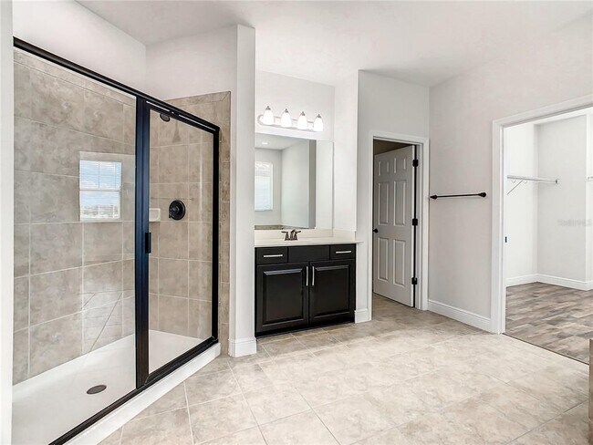 Building Photo - 8917 Blue Mesa Dr