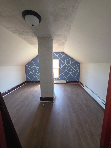 Building Photo - 139 Spring St