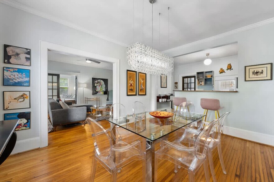 Building Photo - 800 Magnolia Ave