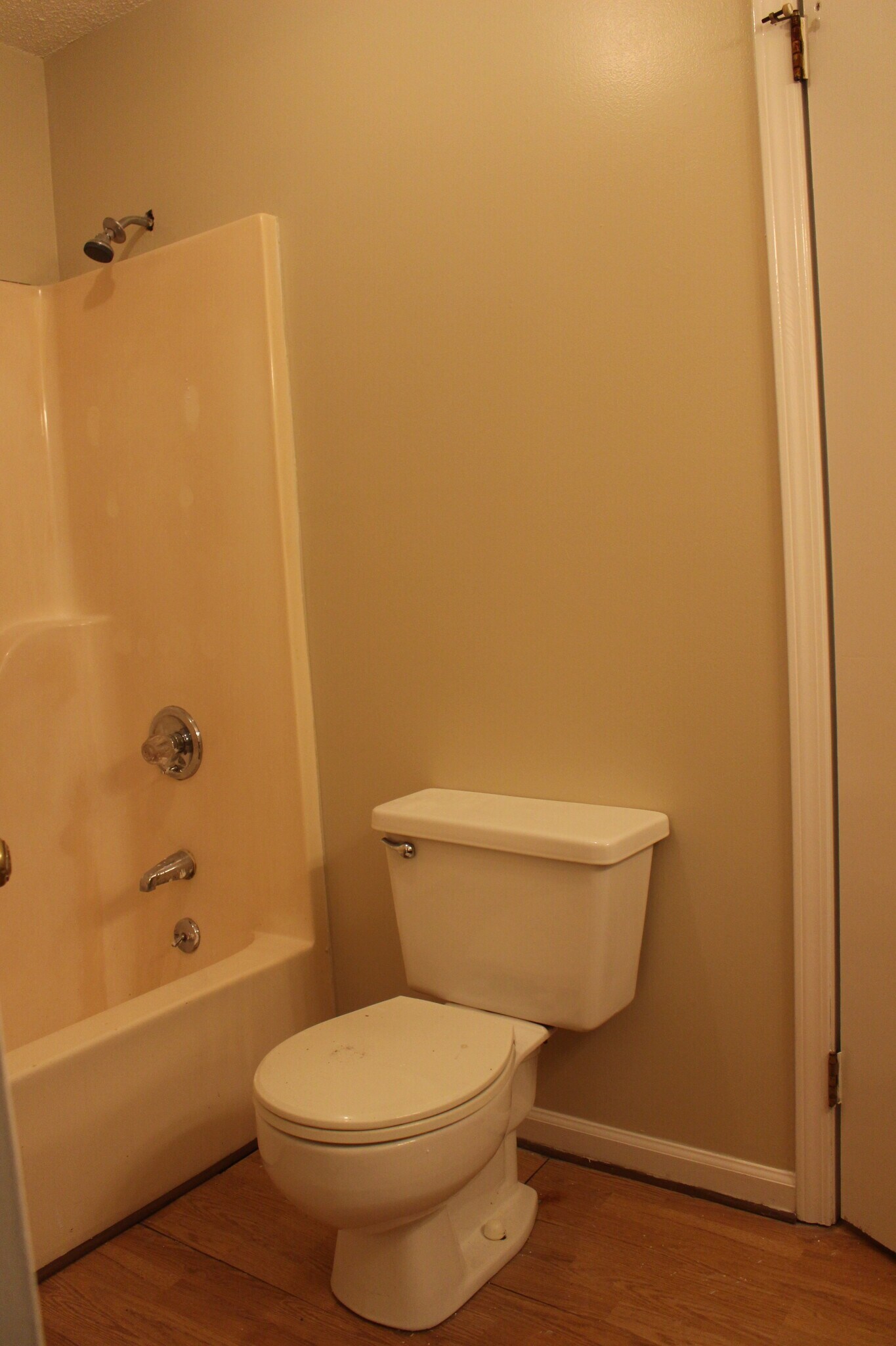 Building Photo - 359 Jamestown Manor Dr