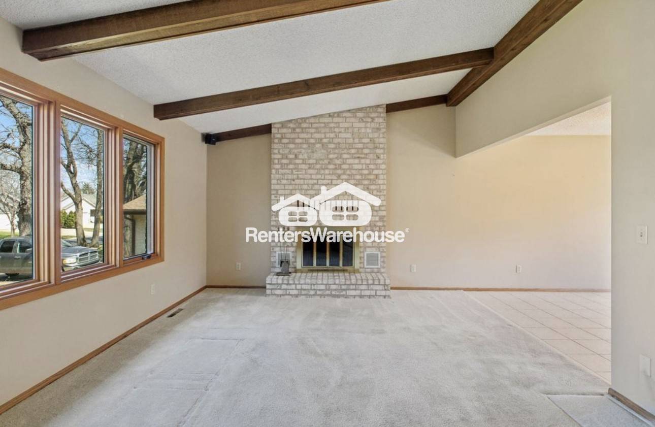 Building Photo - 832 86th Ln NW
