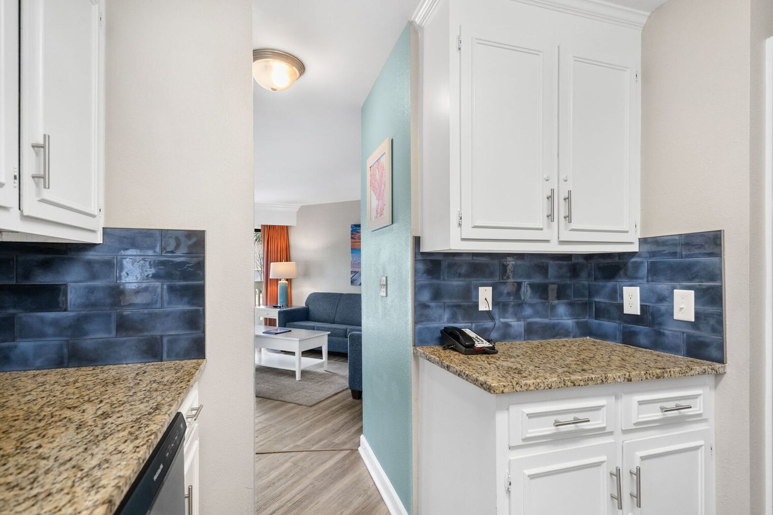 Building Photo - 2805B N Ocean Blvd