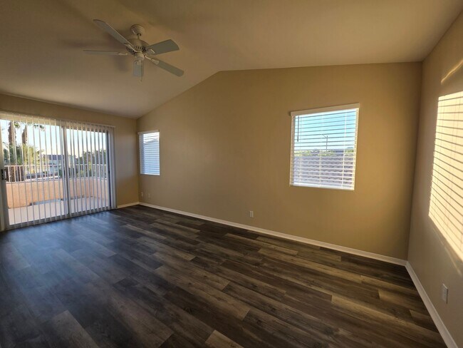 Building Photo - 748 Maccabe Ave