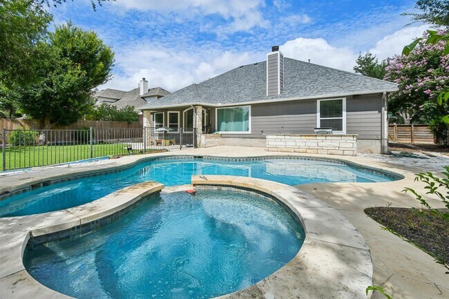 Building Photo - 16601 Malaga Hills Dr