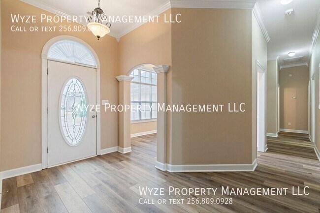 Building Photo - 104 Hardiman Pl Ln