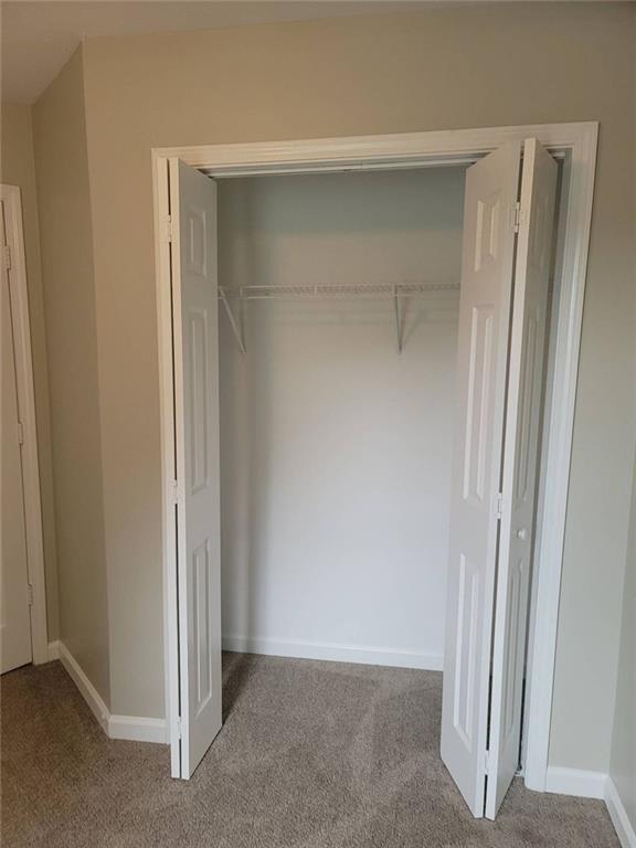 Building Photo - 120 Oak Ridge Dr