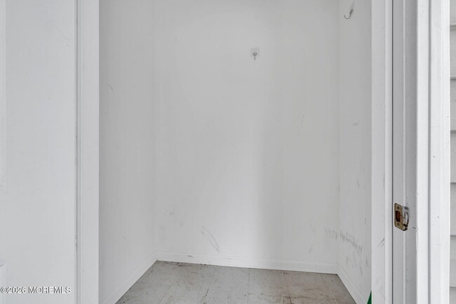 Building Photo - 226 Mill Pond Wy