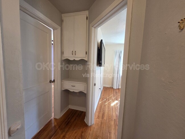 Building Photo - 3832 NW 17th St