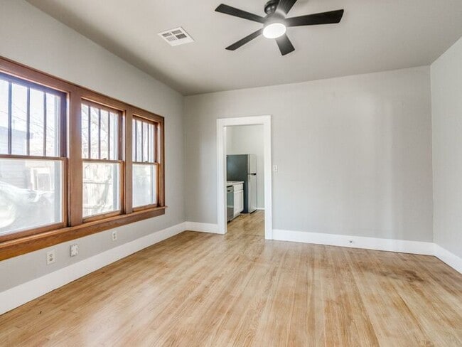 Building Photo - Renovated 3-bedroom, 2-bath home located in the heart of Edmond!