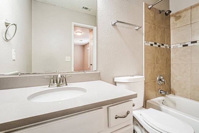 Building Photo - 1906 Purdue Dr