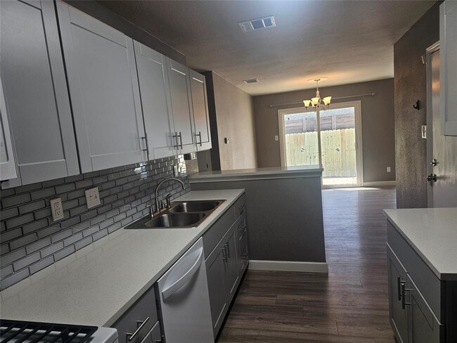 Building Photo - 12327 Limerick Ave