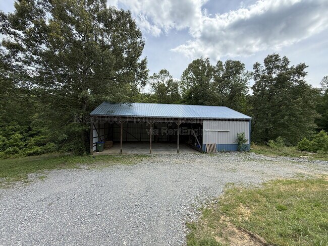 Building Photo - 17493 American Way