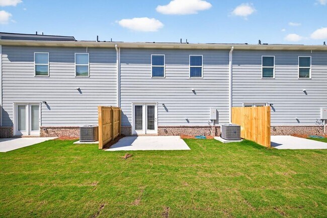 Building Photo - 3121 Greyton Dr