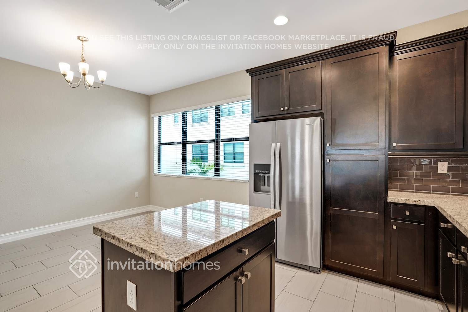 Building Photo - 11705 SW 13th Ct