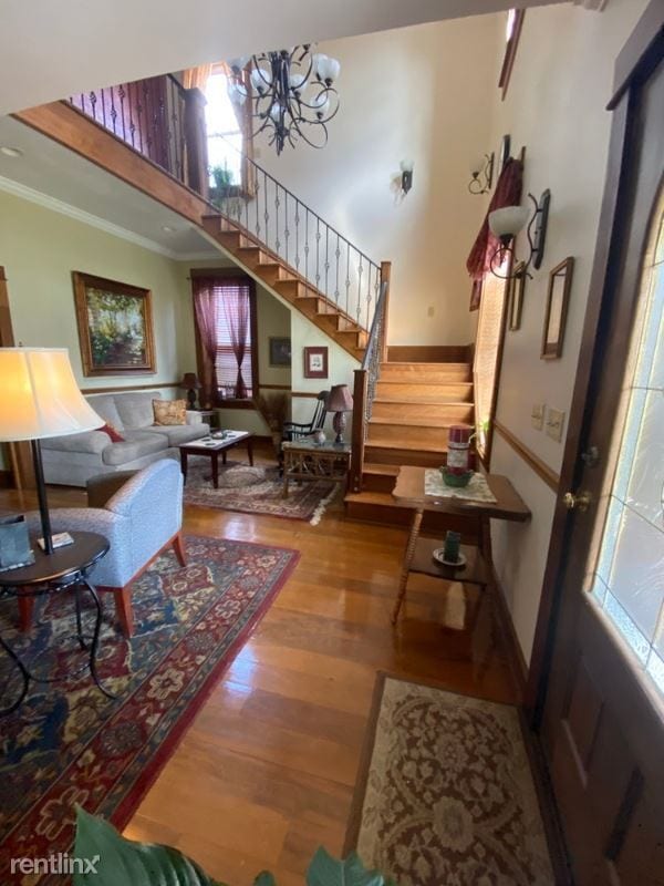 Building Photo - 10 br, 4.5 bath House - 823 Mccallie Ave