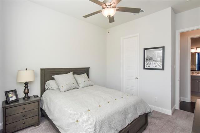 Building Photo - 1124 Putnam Dr