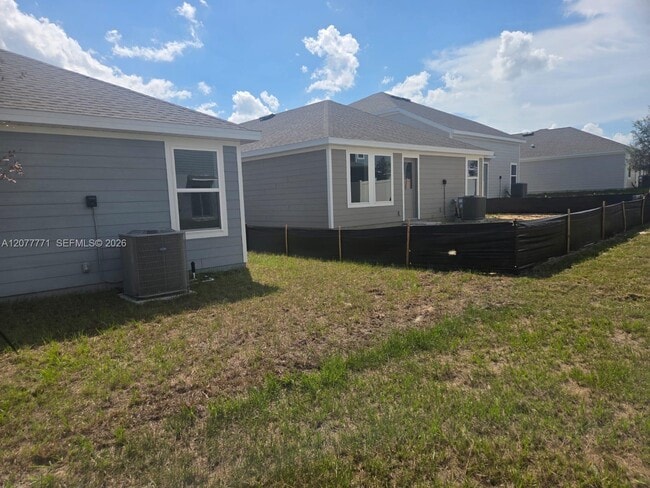 Building Photo - 3507 Rover Rd