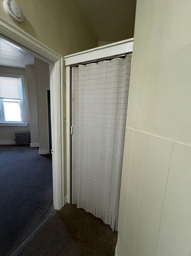 Building Photo - 41 N 10th St