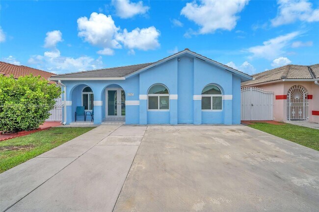 Primary Photo - 2767 W 69th Terrace