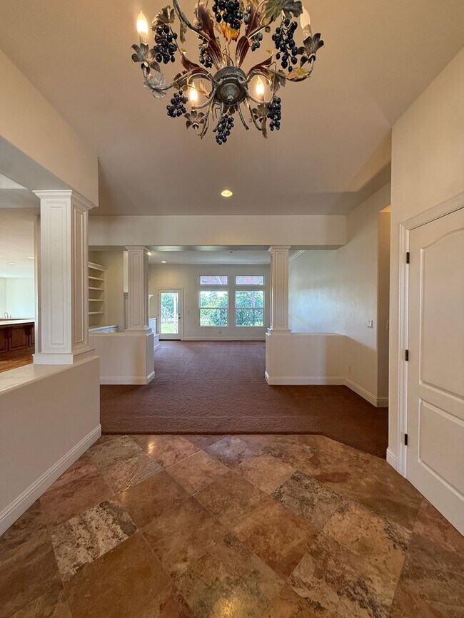 Building Photo - Beautiful Orcutt Custom Home in Solomon Estates on Approx One Acre