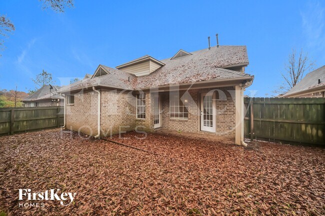 Building Photo - 7226 Grapetree Trail