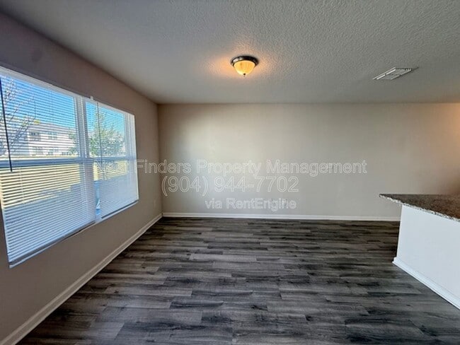 Building Photo - 9121 Western Way