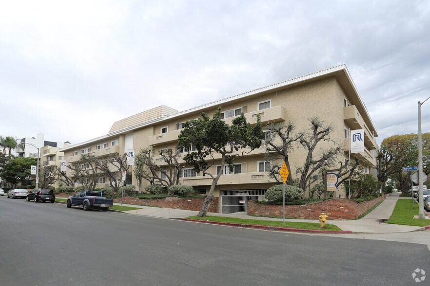 Primary Photo - 1409 Midvale Avenue Apartments