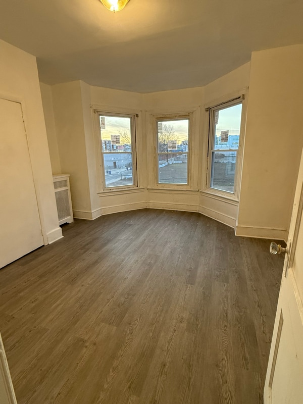 Building Photo - 17 Farragut St