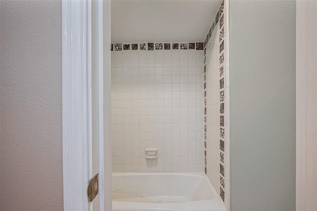 Building Photo - 5415 Olympia Fields Ln