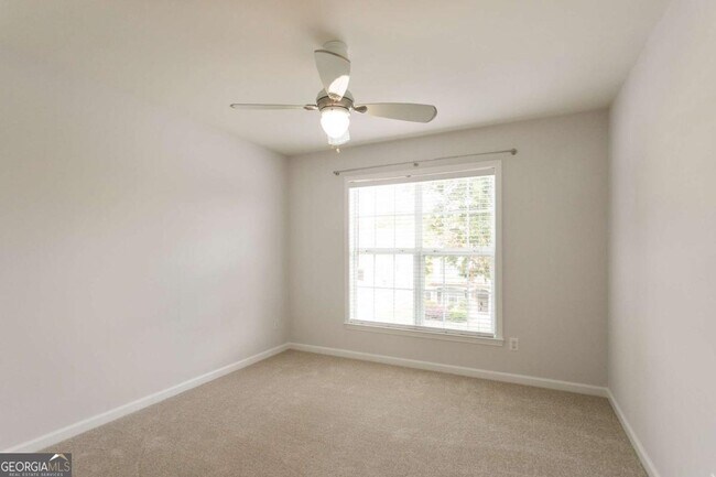 Building Photo - 485 Friars Head Dr NE