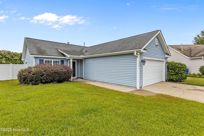 Building Photo - 2901 Beunavista Ct