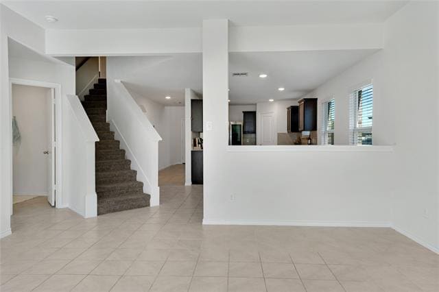 Building Photo - 914 Decker Dr