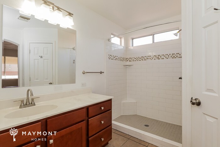 Building Photo - 3588 W Camino De Talia