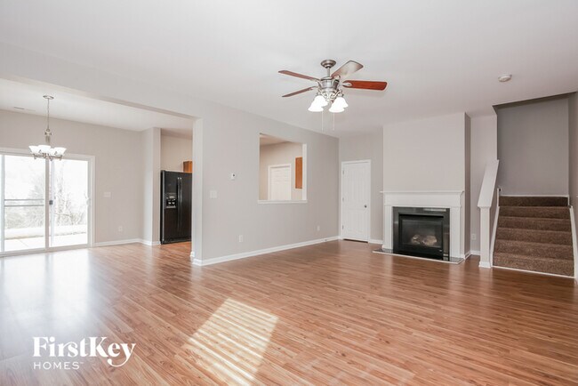 Building Photo - 937 Willow Wind Dr