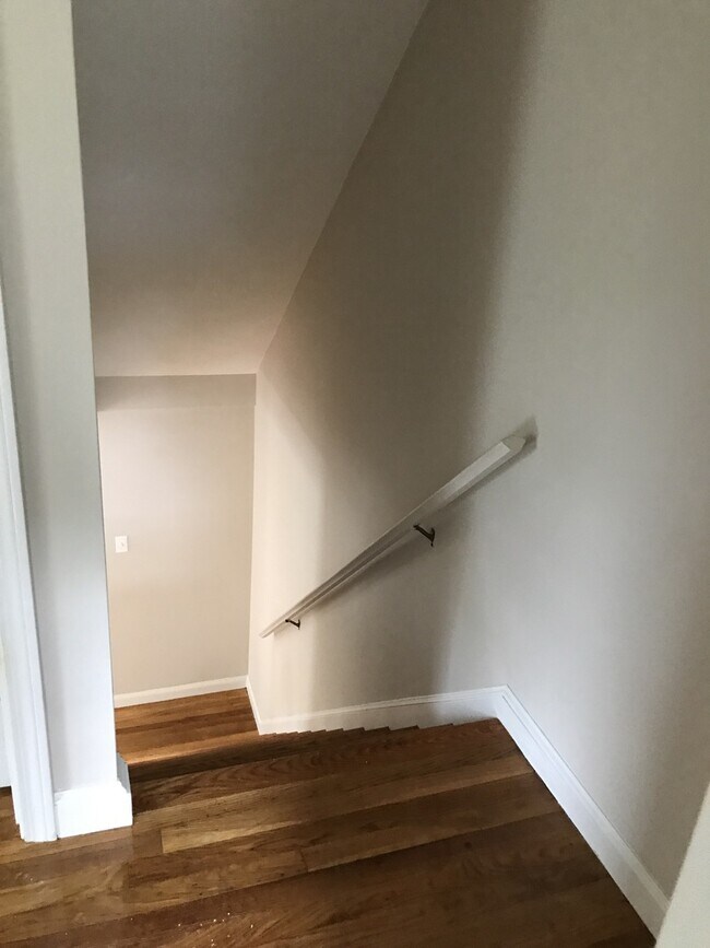 Building Photo - 626-628 Summer St.