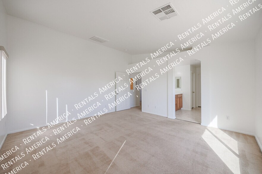 Building Photo - 2763 N 106th Ln