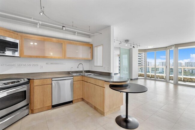 Building Photo - 21205 NE 37th Ave