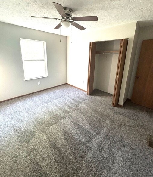 Building Photo - 157 Villa Dr