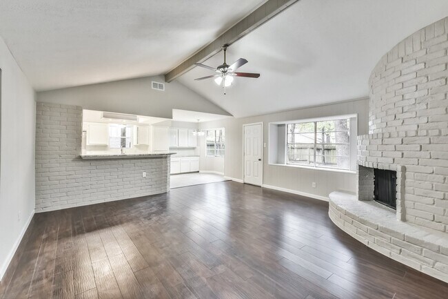 Building Photo - 9718 John Bank Dr