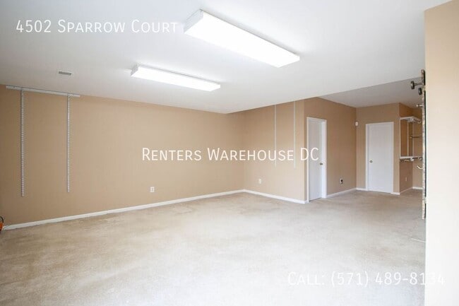 Building Photo - 4502 Sparrow Ct