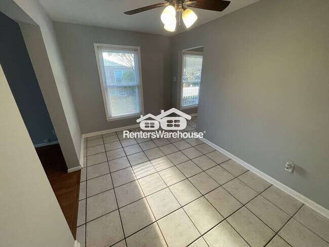 Building Photo - 20 Stewarton Ct