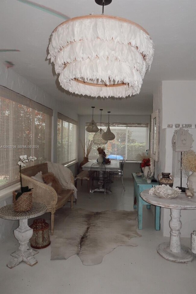 Building Photo - 2272 SW 11th Terrace