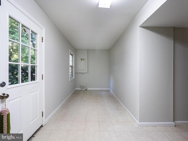 Building Photo - 14901 Joshua Tree Rd