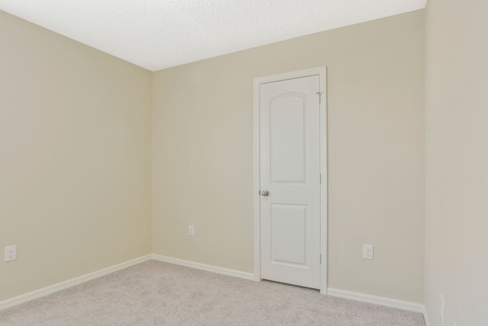 Building Photo - 202 Gladiola Ct