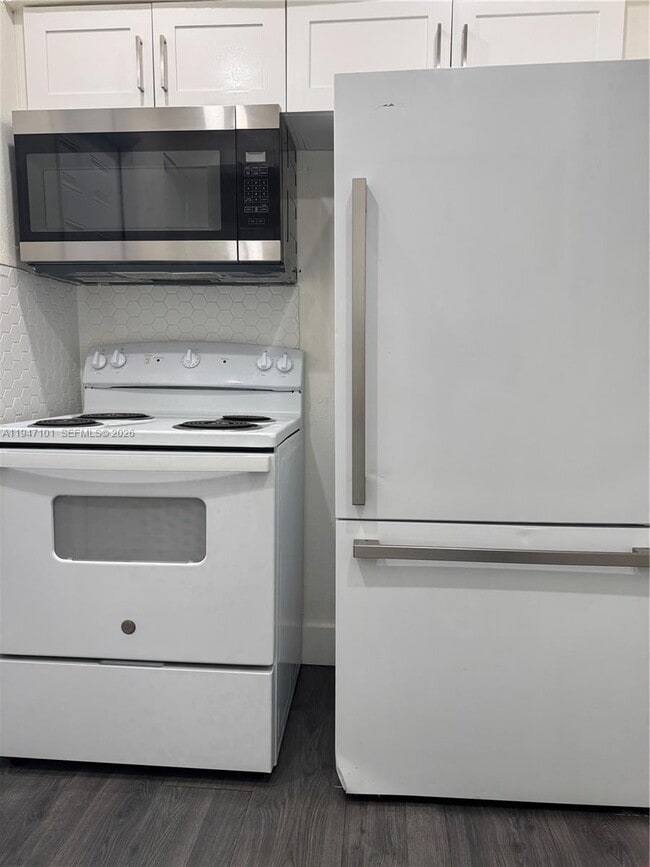 Building Photo - 522 NW 13th Ave