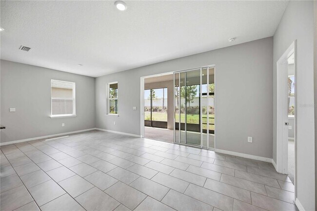 Building Photo - 5719 Woodland Sage Dr